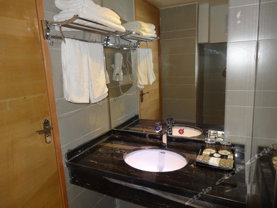 家悦宾馆(武汉黄金口店)预订,家悦宾馆(武汉黄