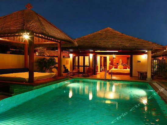 yalong bay villas & spa
