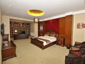 Olunchunqi Yujia Business Hotel