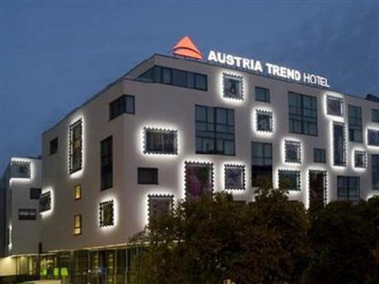 布拉提斯拉法奥地利特兰德酒店Austria Trend 