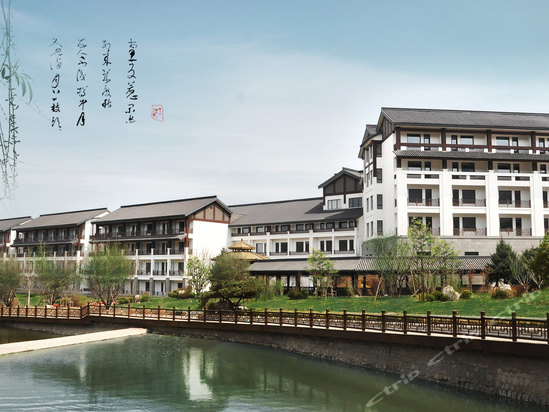 大连东泉假日酒店