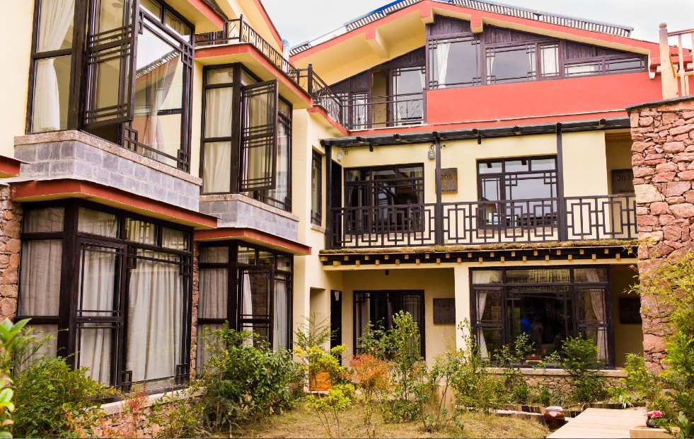 香格里拉旅游住宿,香格里拉住宿攻略,度假酒店