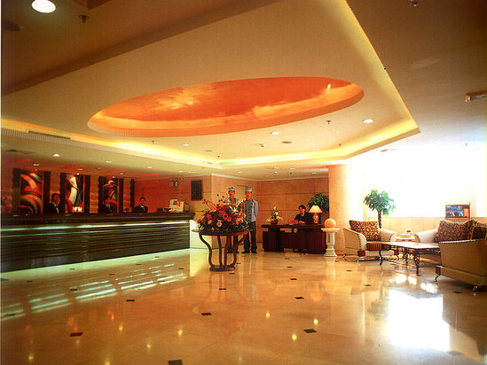 酒店简介   惠州新丽晶大酒店位于惠阳淡水中心