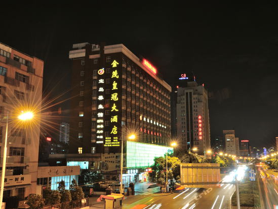 温州东瓯大酒店 4 06 279 起 距1.07 km 温州金茂皇冠大酒店 3.
