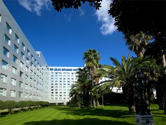 Jeju Grand Hotel ݵ¾Ƶ꣩