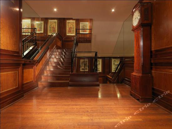 Radisson Blu Edwardian Berkshire London（伦敦伯克郡爱德华丽笙酒店）