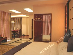 <em>贵阳8号公馆</em>水疗酒店附近酒店宾馆, 贵阳酒店