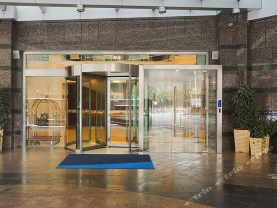 不足之处:前台服务不够热情,回…-苏州长江智选