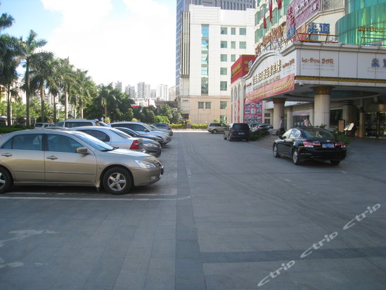 龙华民治街道办人民北路33号,深圳皇廷假日酒