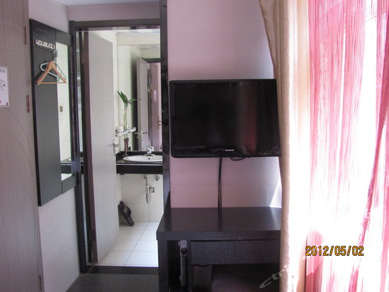 最近忘记密码'才继续用'酒店很…-清沐连锁酒店