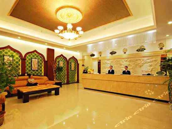 隔壁就是洗浴按摩中心 整个酒店…-维也纳三好