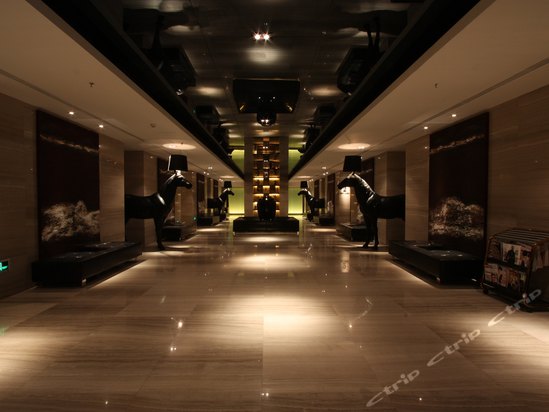 咸阳机场坐大巴到钟楼美伦酒店,…-西安富润酒