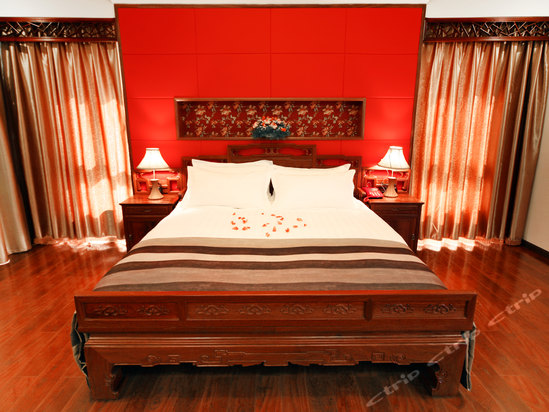 腾冲龙居花园别墅酒店(原腾冲煜诚花园别墅酒