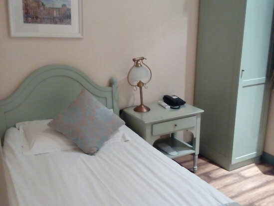 上海前景小筑旅社(原上海前进旅社)预订,上海前景小筑旅社(原上海前进旅社)酒店价格,点评,电话查询【携程酒店】