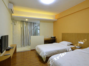 维也纳3好连锁酒店深圳东门店附近酒店宾馆, 