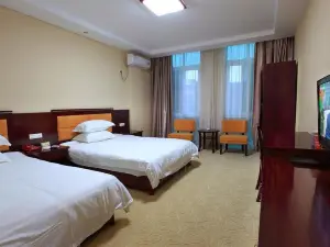 Chongren Laowu Business Hotel