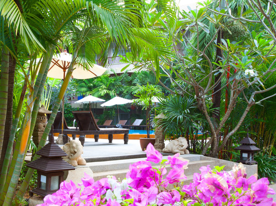 【携程攻略】甲米蓝塔老镇购物攻略,蓝塔老镇