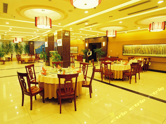 郓城圣达大酒店图片