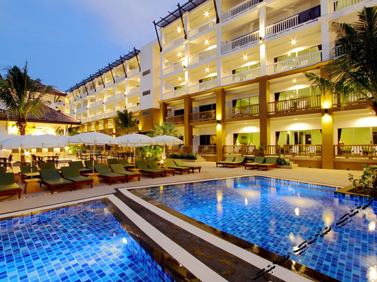 Kata Sea Breeze Resort Phuket (普吉岛卡塔海洋微风度假村)