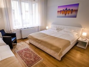 【携程攻略】布达佩斯链子桥多瑙河畔鞋酒店预