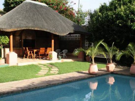 house 中的ou和cow中的ow 发音是否相同,