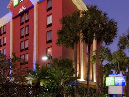 Holiday Inn Express Miami Arpt Ctrl Miami Springs(迈阿密机场 —斯普林斯智选假日酒店)