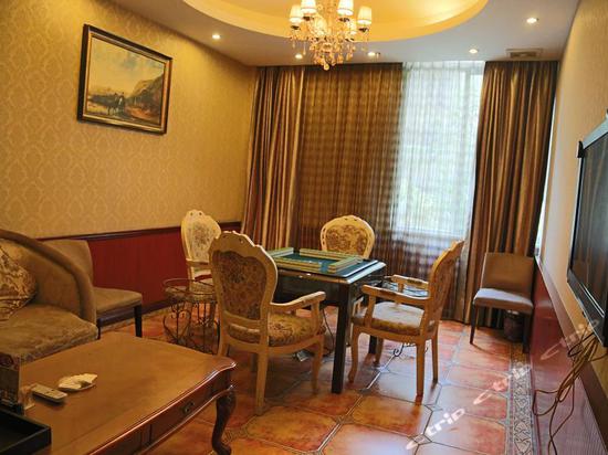 xinjin jinhui hotel