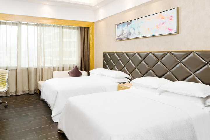 三亚福朋喜来登2晚+万宁神州半岛福朋2晚团购