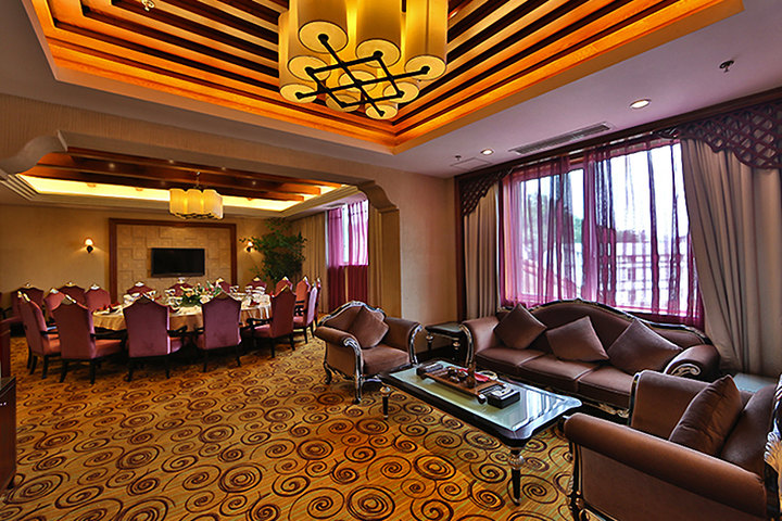 重庆隆鑫琥珀酒店—内部设施