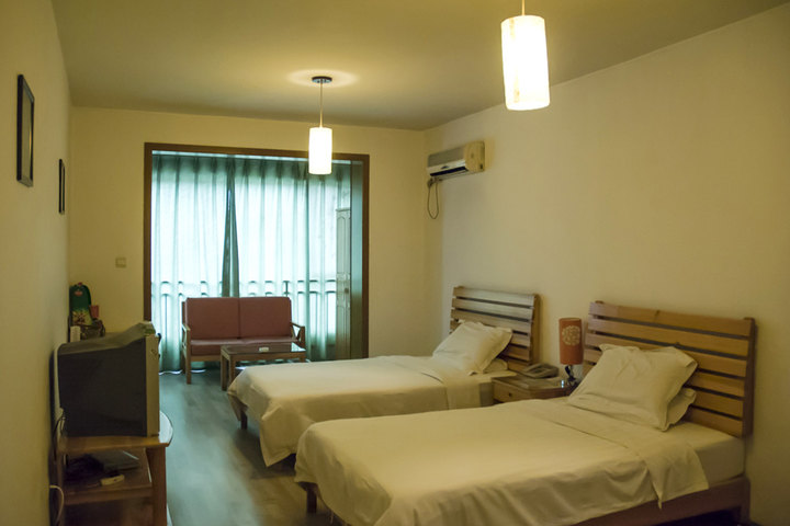 【成都七七七酒店团购】成都七七七酒店(普通