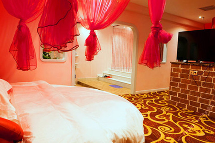 长沙云泽梦情侣酒店(悦动音弦)团购-长沙酒店团