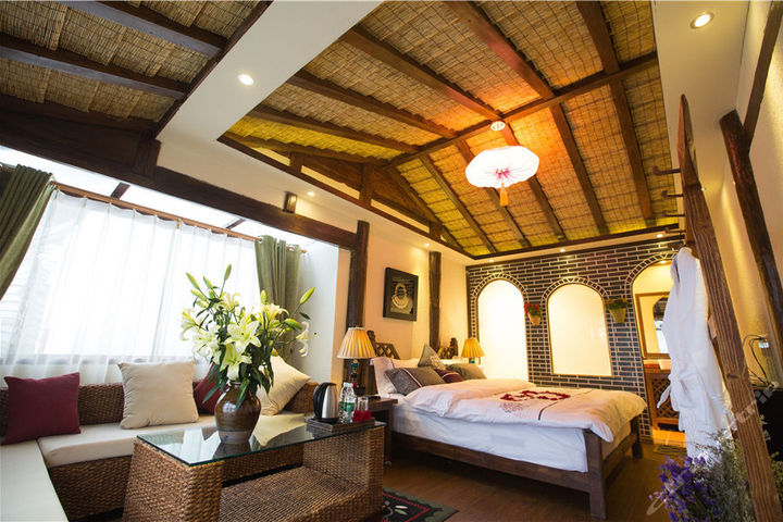 丽江康美之恋私人度假庭院(豪华大床房)团购-丽