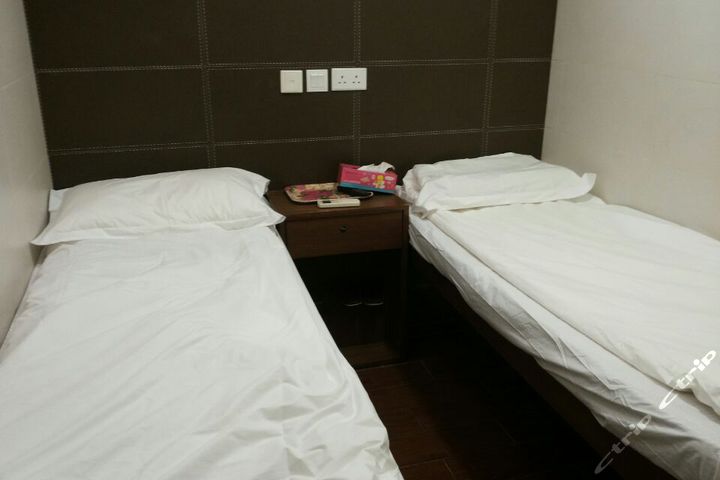 香港山蓝宾馆(标准大床房-2月优惠)团购-原价1