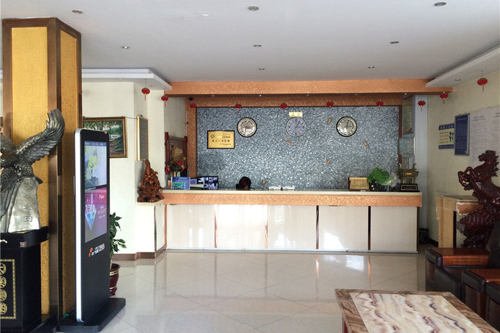 德令哈万豪假日宾馆(单人间)团购-原价288元-团购仅售128元,德令哈酒店团购【携程团购】