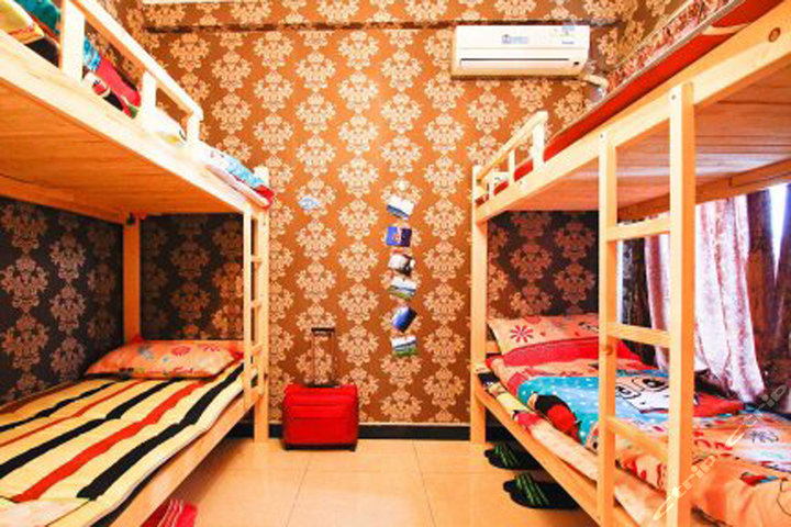 西安卧槽青年旅舍(女生六人间床位)团购-原价4