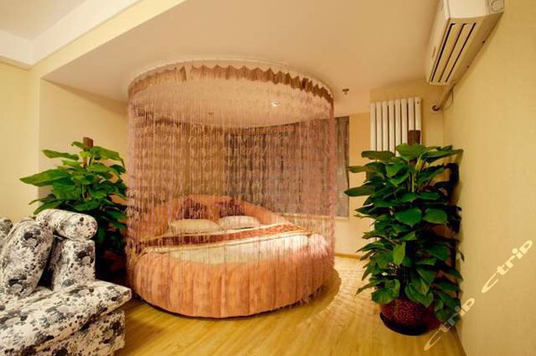 艾米水床主题服务公寓(北京广渠门店)(豪团购-