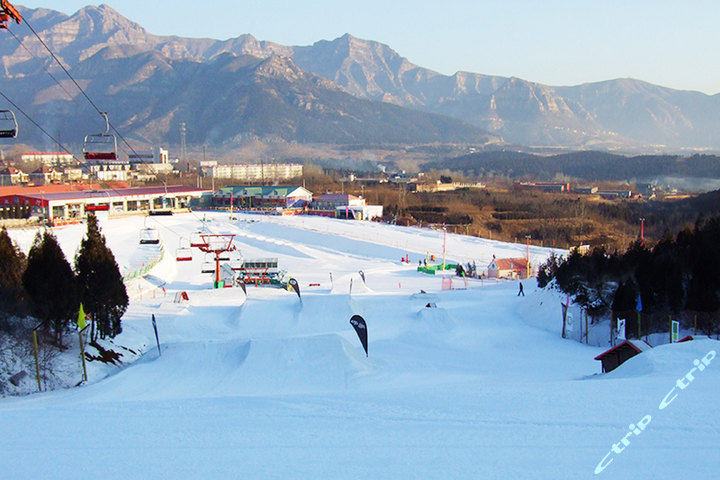 北京云居滑雪场-4小时滑雪票1张-节假日团购-北京景点门票团购-【携程团购】