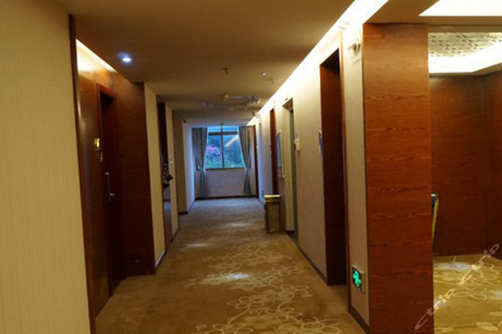 福州永泰丽景酒店(商务大床房)团购-原价618元