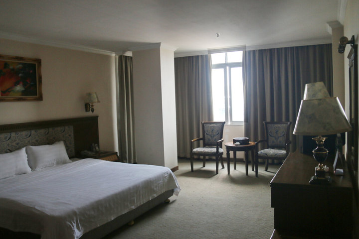 锁酒店尊享万众财富连锁酒店(佛山南海华泰店