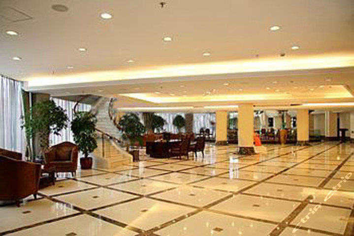 上海虹桥机场华港雅阁酒店(行政房)团购-上海酒