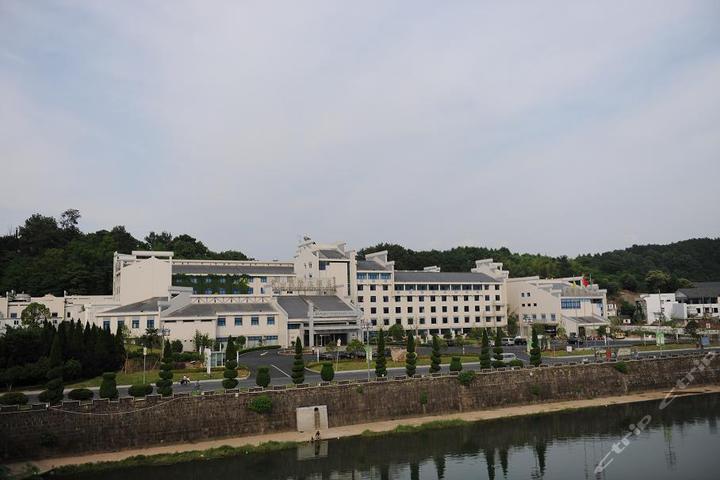 【市区(屯溪区)】黄山国际大酒店