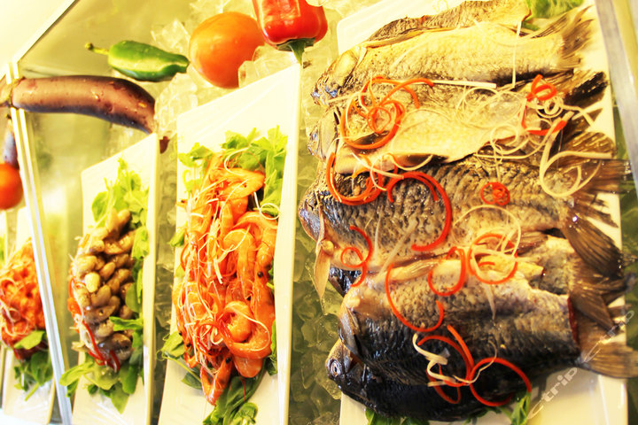 重庆财富中心戴斯商务酒店主题自助餐团购-原