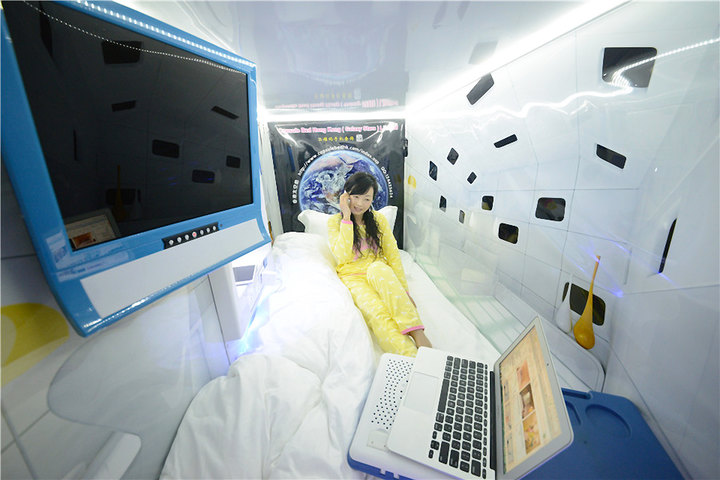 贵阳索玛太空舱青年旅舍舒适太空舱女生间