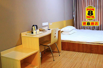 <b>【槐荫区】</b>尊享<b>速8酒店（济南经七路店）温馨日式房</b>1晚