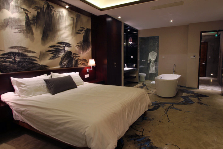 尊享黄山山水间微酒店大隐主题房1晚+2份早餐+黄山浮溪猴谷电子门票2张+免费宽带\/wifi+更多优惠_团800黄山团购网站大全