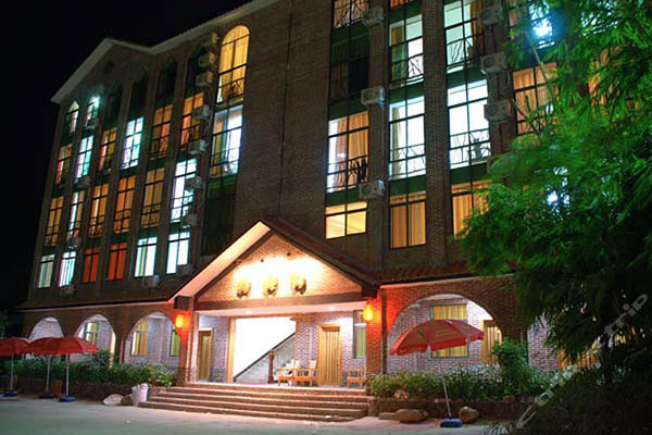 惠州南昆三寨谷度假村(标准房-6-9月)团购-原价