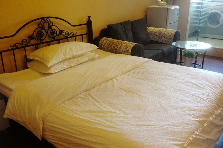 深圳宏德泰富酒店公寓(高级房)团购-酒店团购