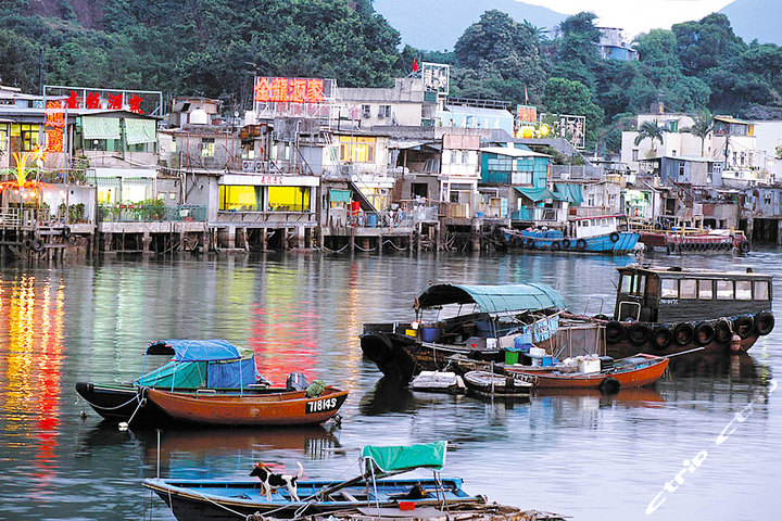 香港WAH九龙西岸及码头海上游成人换票证团