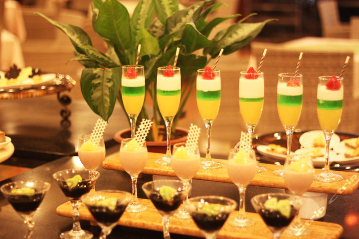 三亚胜意大酒店(鲜活海鲜BBQ自助餐)团购-三