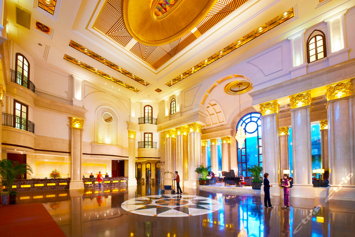 尊享宁波凯洲皇冠假日酒店高级房1晚+2份早餐+宁海森林温泉电子门票2张!阿窝-窝里团,品质团购源自阿窝团 !